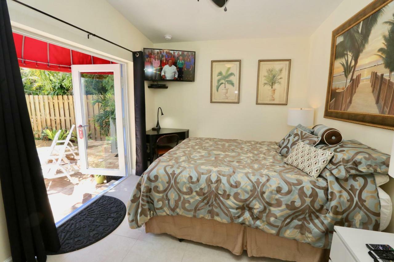 Fantasy Island Inn, Caters To Men Wilton Manors Kültér fotó