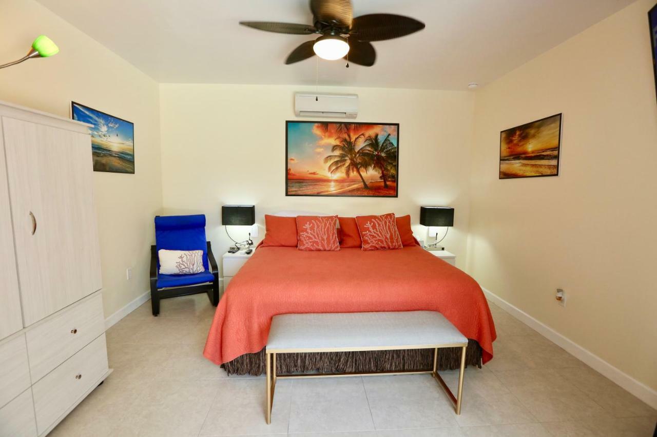 Fantasy Island Inn, Caters To Men Wilton Manors Kültér fotó